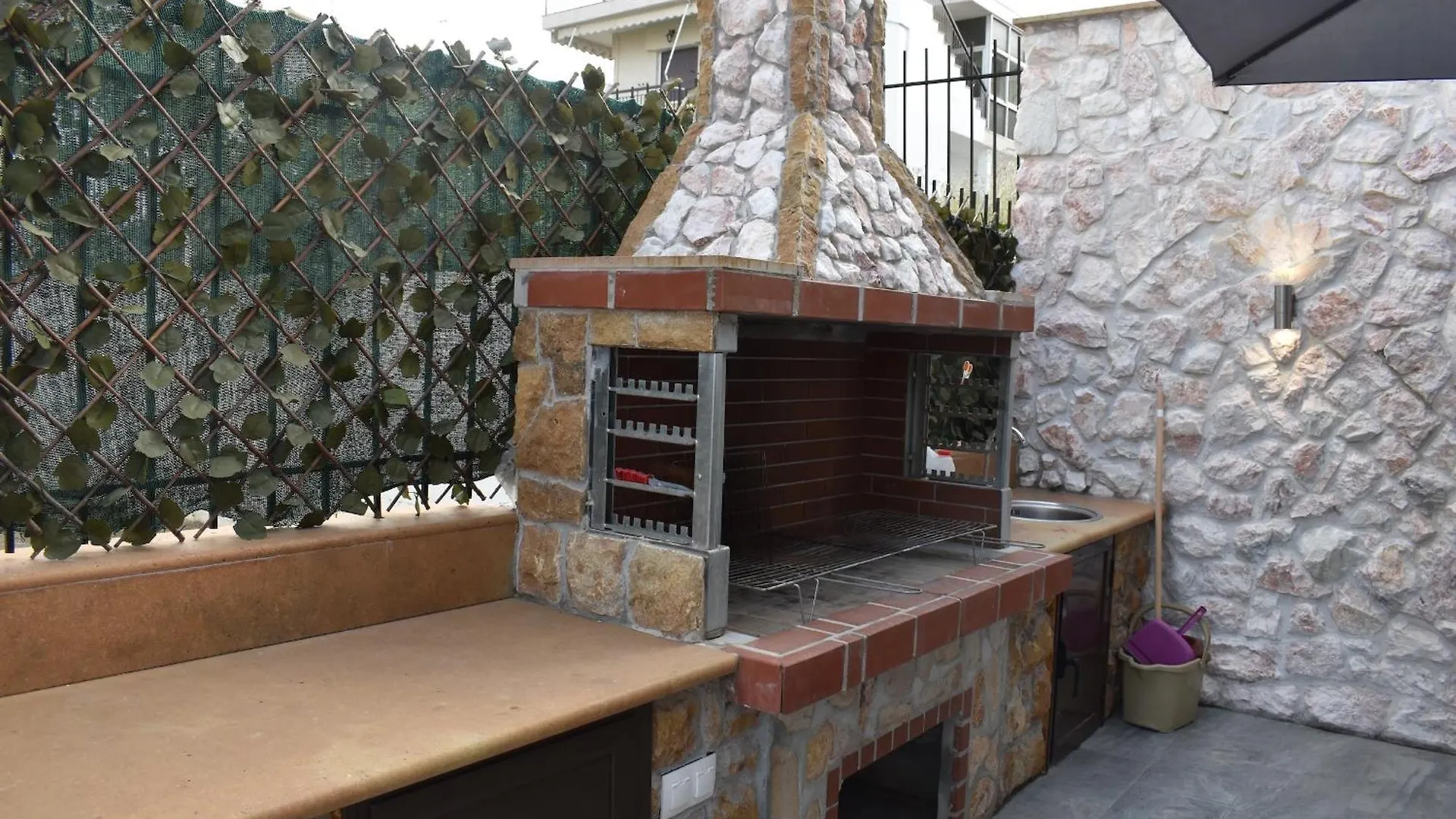 Mavrikios Luxury Apartment Nea Kallikrateia